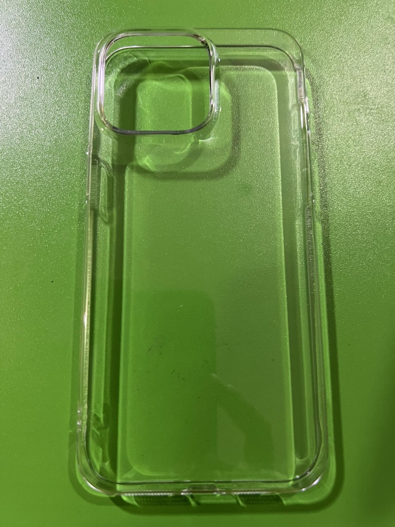 Ốp Lưng iPhone 15 Pro Max Cứng Trong Suốt Hiệu Memumi phủ nano chống xước, chất liệu cứng cáp, không ố vàng hay xỉn màu khi sử dụng.